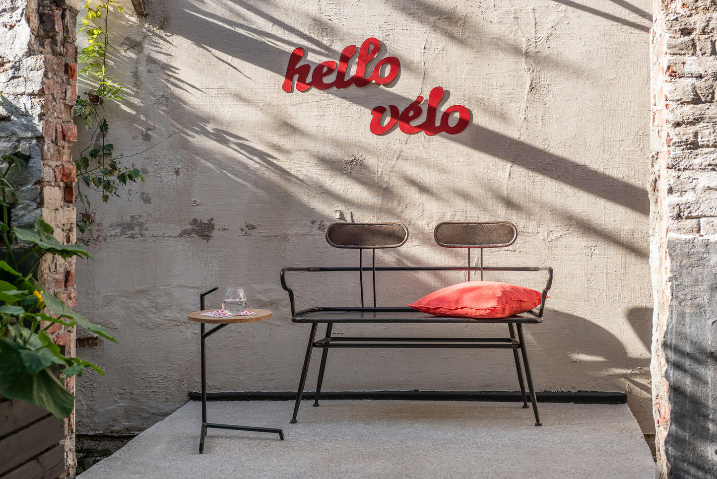 Sidetable Bistro Ronde Mango Hout/IJzer Natuurlijk/Zwart