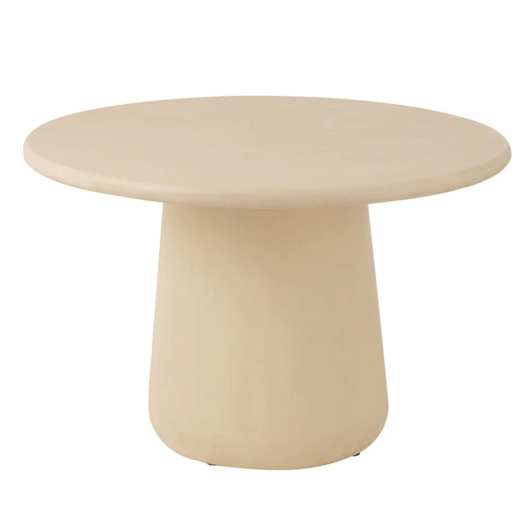 Eettafel van berken multiplex beige